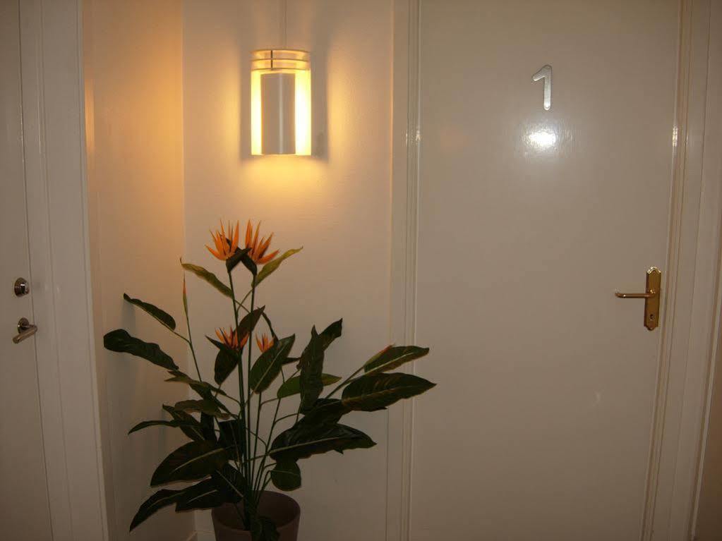 Oedeshoegs Hotell & Vandrarhem Exterior foto